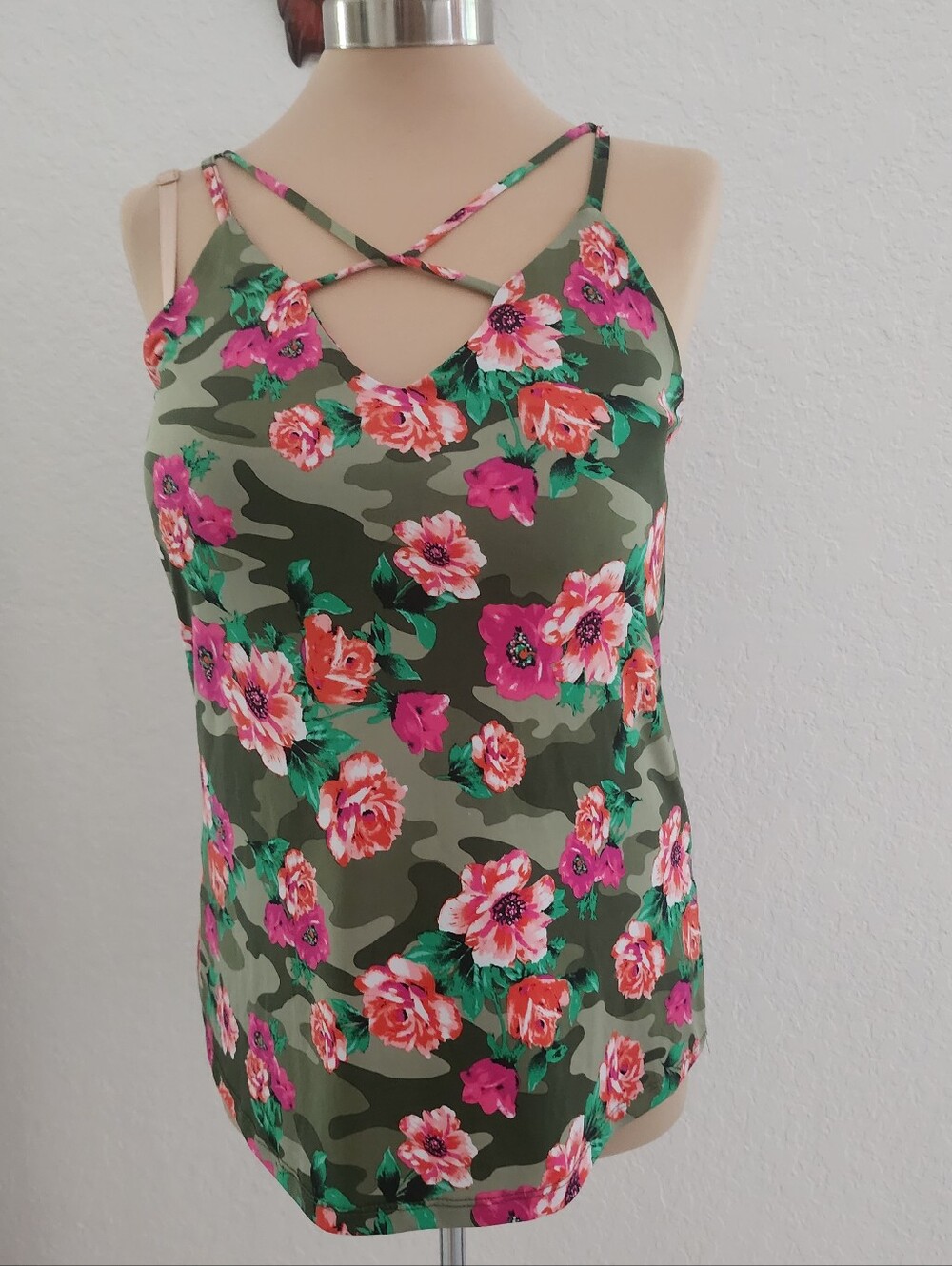 VENUS | Camo Floral Top